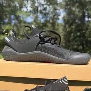*Brand New* Vivobarefoot Motus Strength Women’s  Size 10